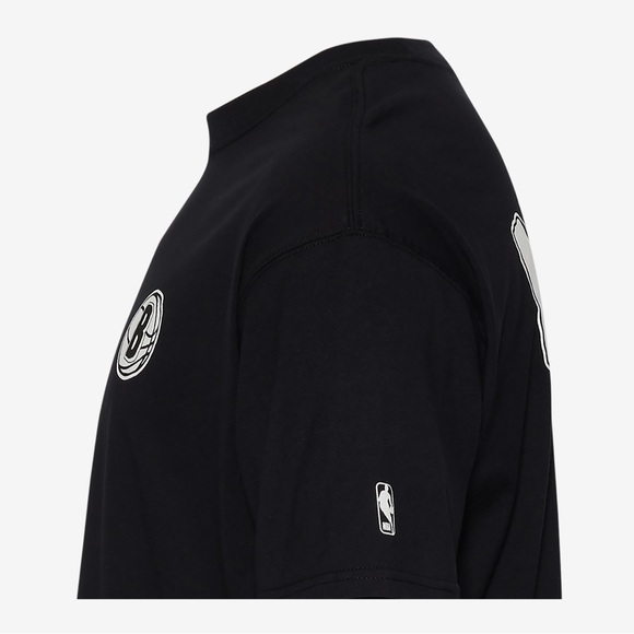 Nike Nets CTS City Edition M90 T-Shirt - Picture 4 of 4